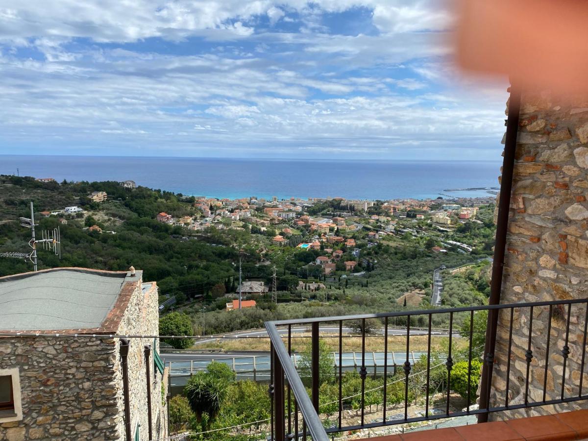 Maison Paradiso: Charme e relax a Pietra Ligure Esterno foto