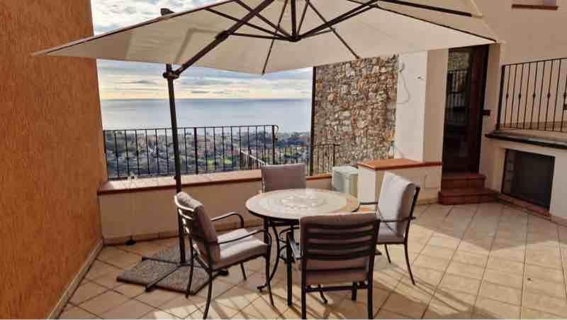 Maison Paradiso: Charme e relax a Pietra Ligure Esterno foto